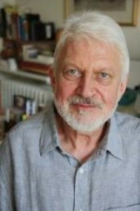 Оливер Боуден